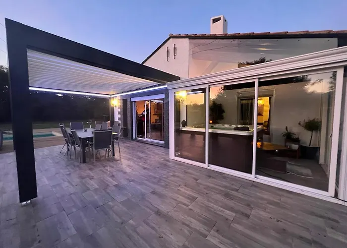 Mas Avec Piscine Et Jacuzzi Sur Argeles Sur Mer