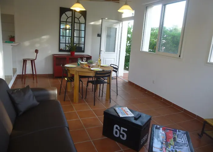 Mas Picton Chambres D'Hotes Piscine Jardin 10 Min A Pied De La Mer